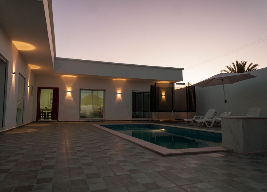 Photo 3 de villa piscine sans vis a vis Djerba