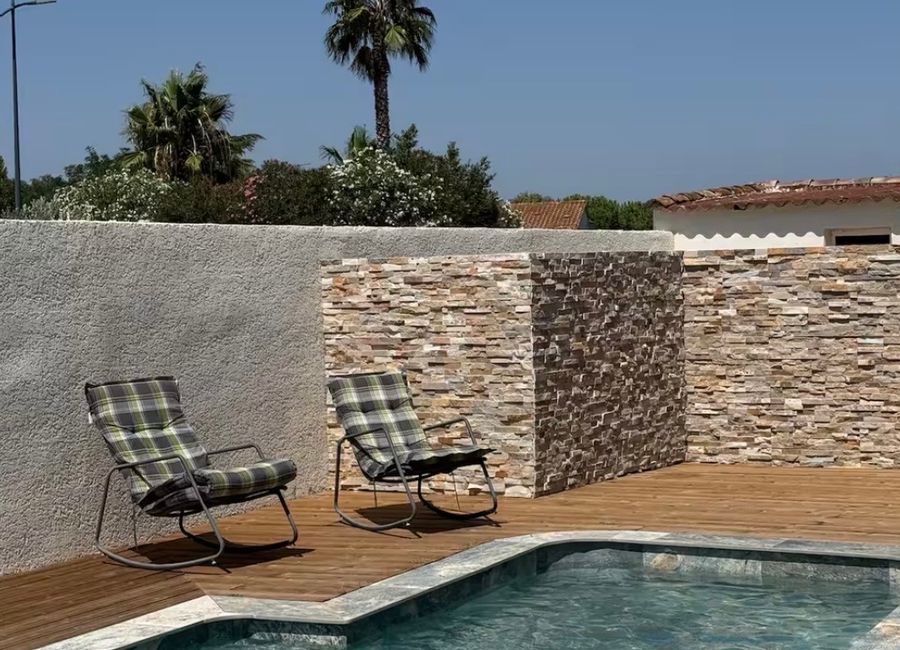 Photo 1 de Villa avec piscine, sans vis à vis, proche de la mer