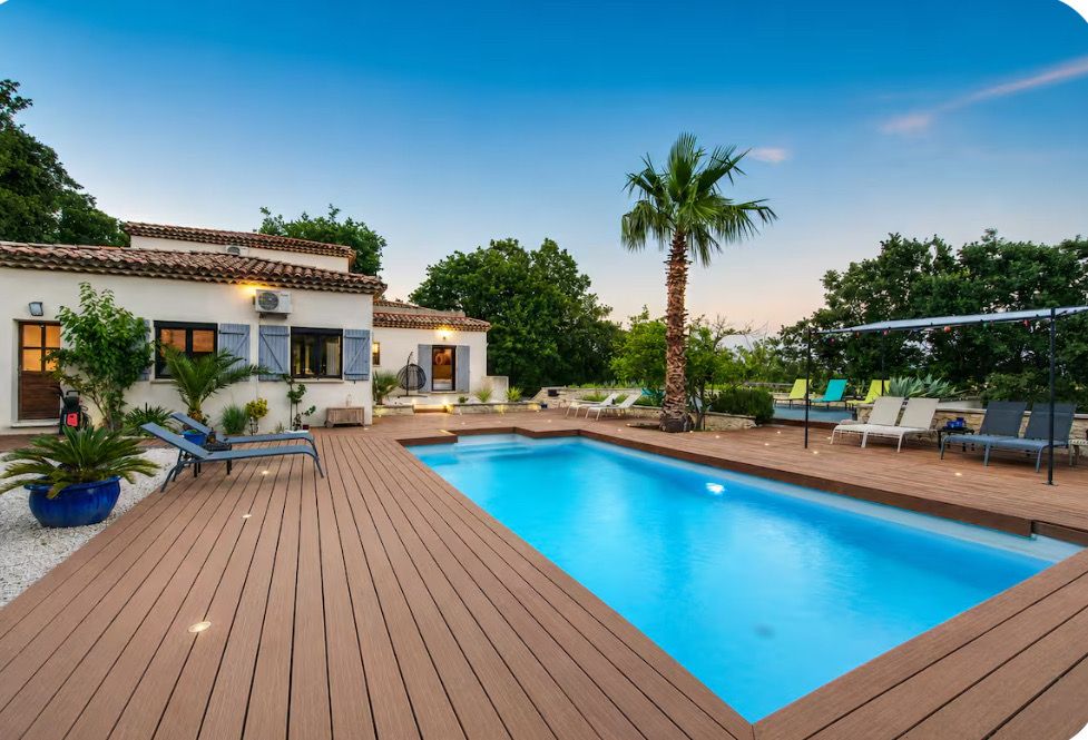 Photo de piscine et couchers de soleil en Provence