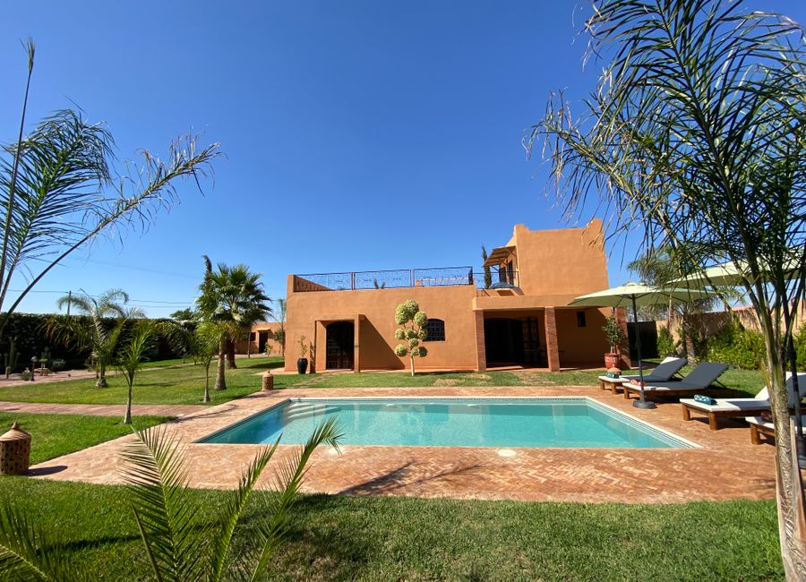 Photo 1 de Dar Mazaheer piscine privée, au pied de l’Atlas
