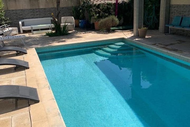 villa avec piscine privée sur Lunel 
