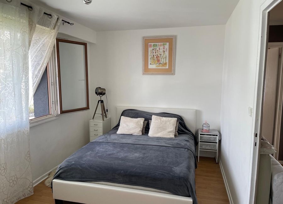 Photo 1 de location de chambre entre femme 