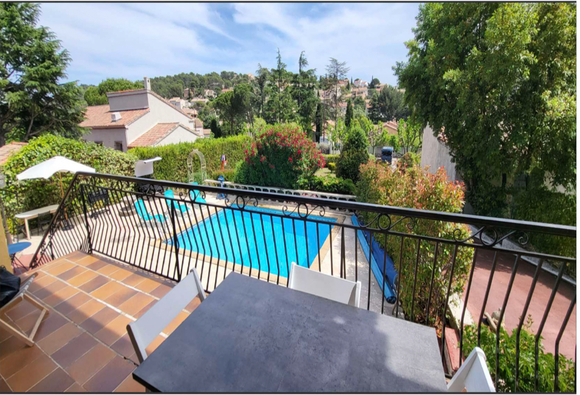 Photo de Villa entière Piscine privée 10 min. Cassis Plage