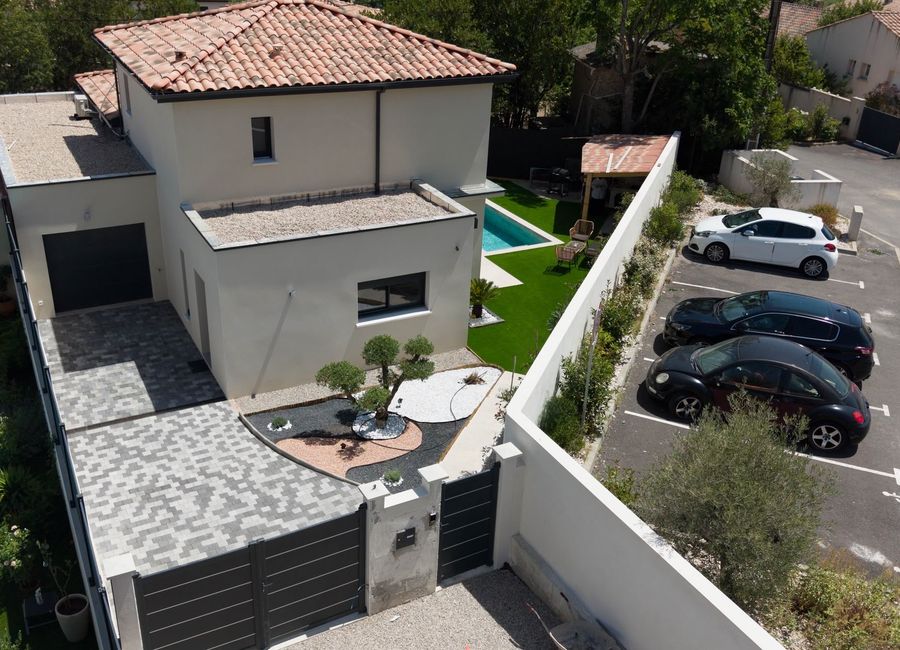 Photo 3 de Villa avec piscine à Clermont-l’Hérault – Confort, calme et soleil