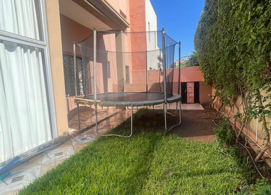 Photo 3 de Villa à Marrakech - Piscine sans vis à vis - ménage quotidien inclus 