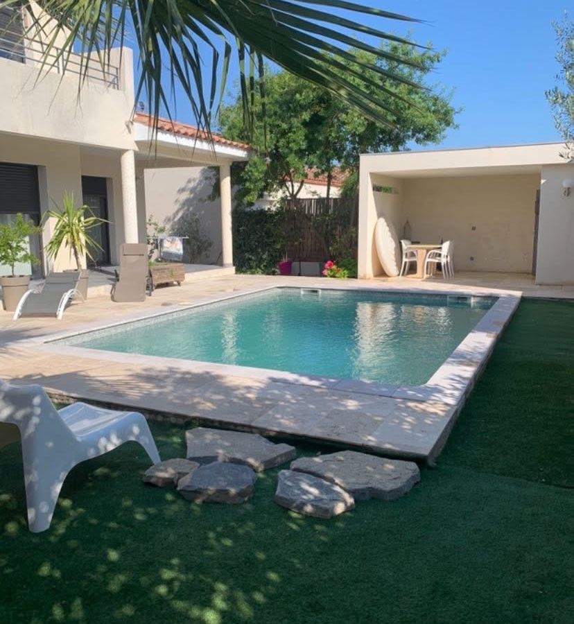 Photo de Villa sans vis a vis au Pied du Pic St loup