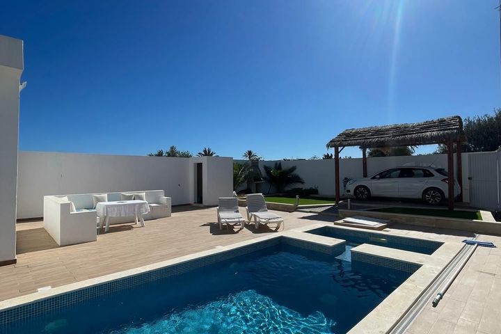 Villa Adventure 