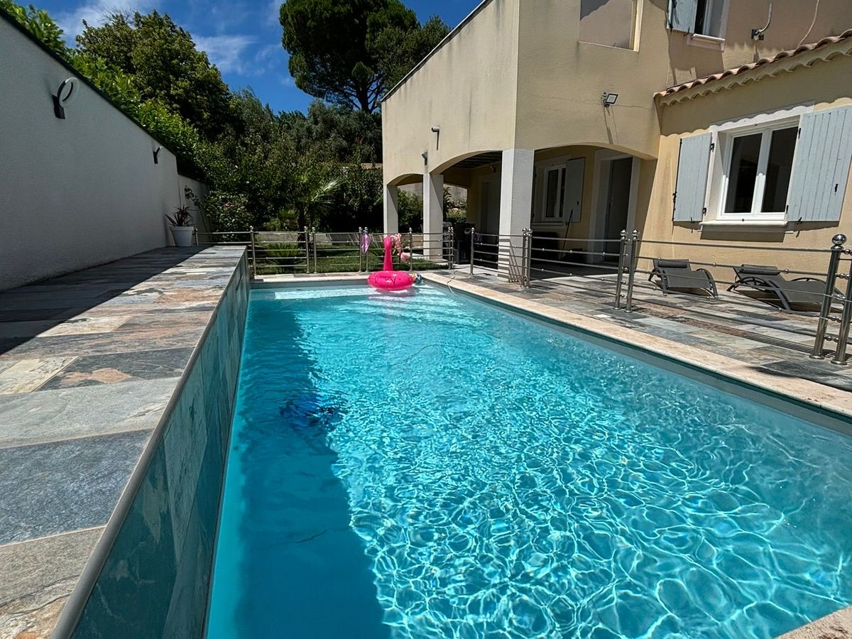 Photo de Calm absolu et piscine privée dans le Gard (30) ⛱️