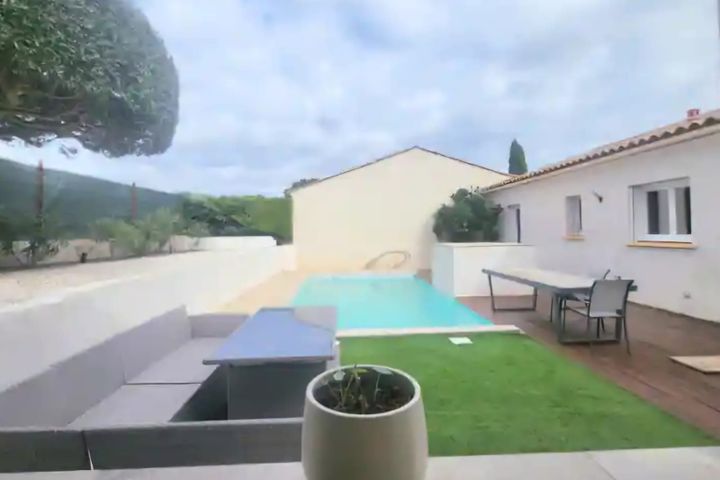 "Échappée Belle au Cœur des Vignes