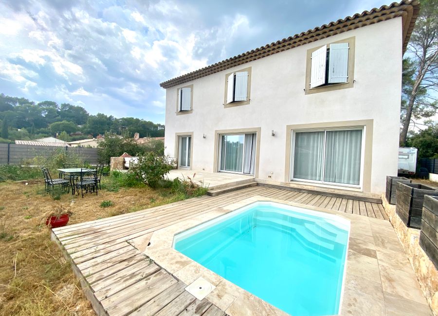 Photo 1 de Grande maison familiale avec piscine privée au cœur de la Provence, idéale pour 6 personnes, à proximité de Lorgues et des villages emblématiques du Var