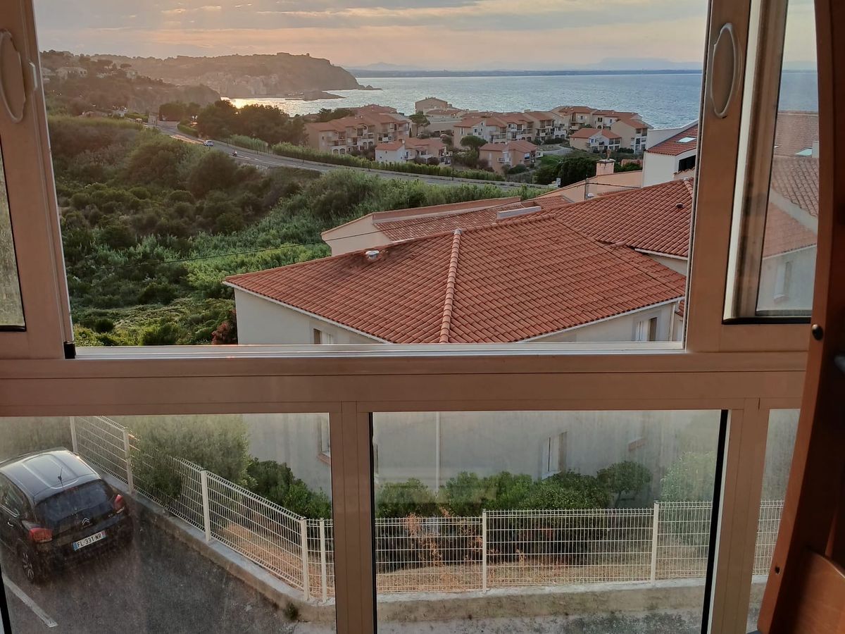 Photo de 🏖 Appartement à Louer à Port-Vendres dans les Pyrénées-Orientales(66) 🏖
