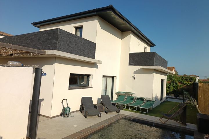 Villa avec piscine