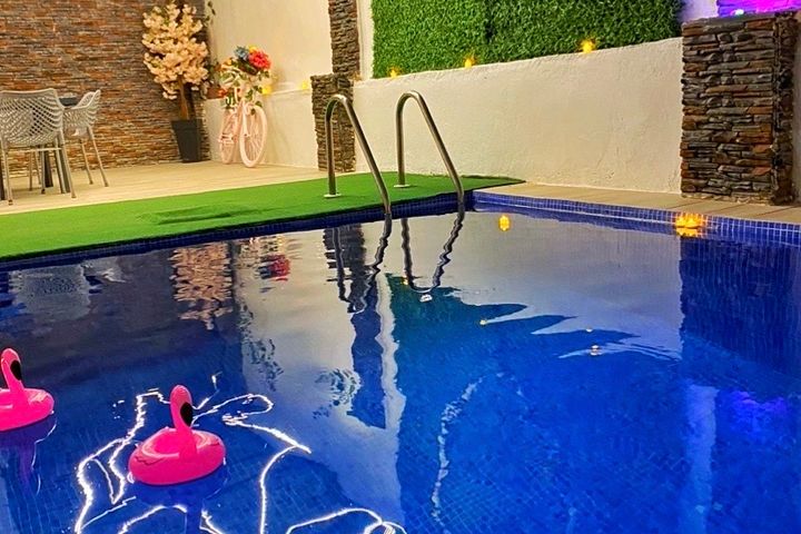 location niveau de villa avec piscine privée 