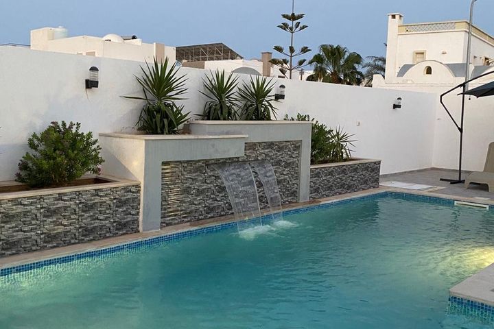 Belle villa haut standing avec piscine à Djerba