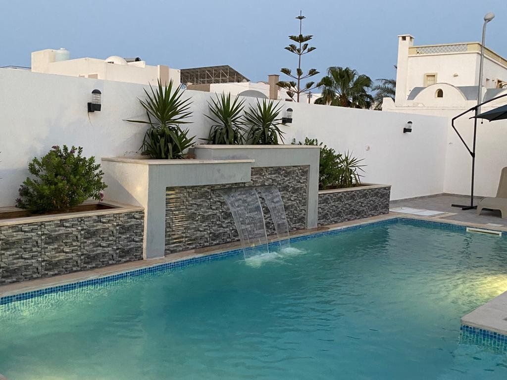 Photo de Belle villa haut standing avec piscine à Djerba