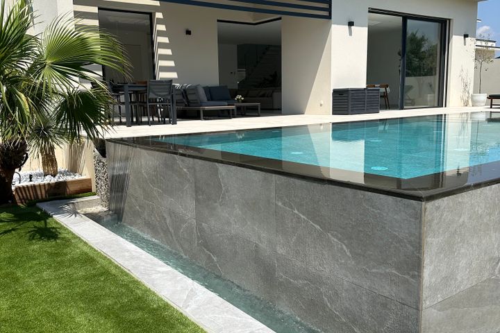 villa piscine haut standing 