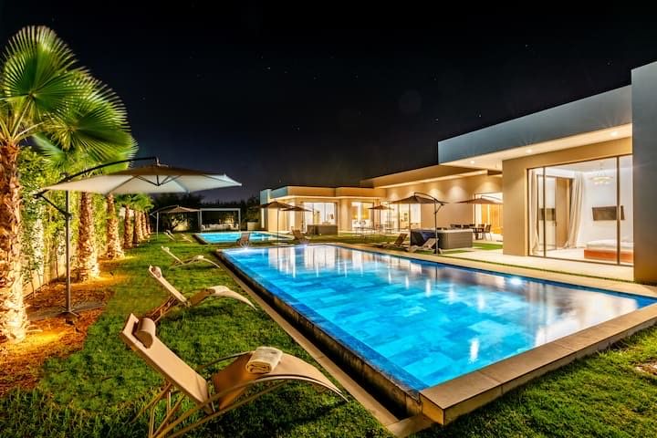 Photo 1 de villa de luxe