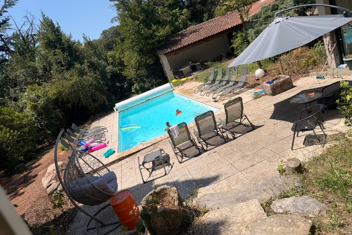 Parenthèse enchantée aux portes des Cévennes : Piscine privée & Détente absolue