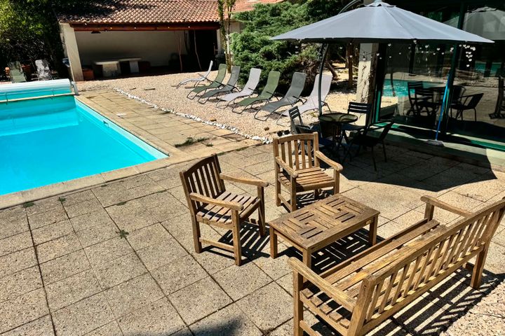 Parenthèse enchantée aux portes des Cévennes : Piscine privée & Détente absolue