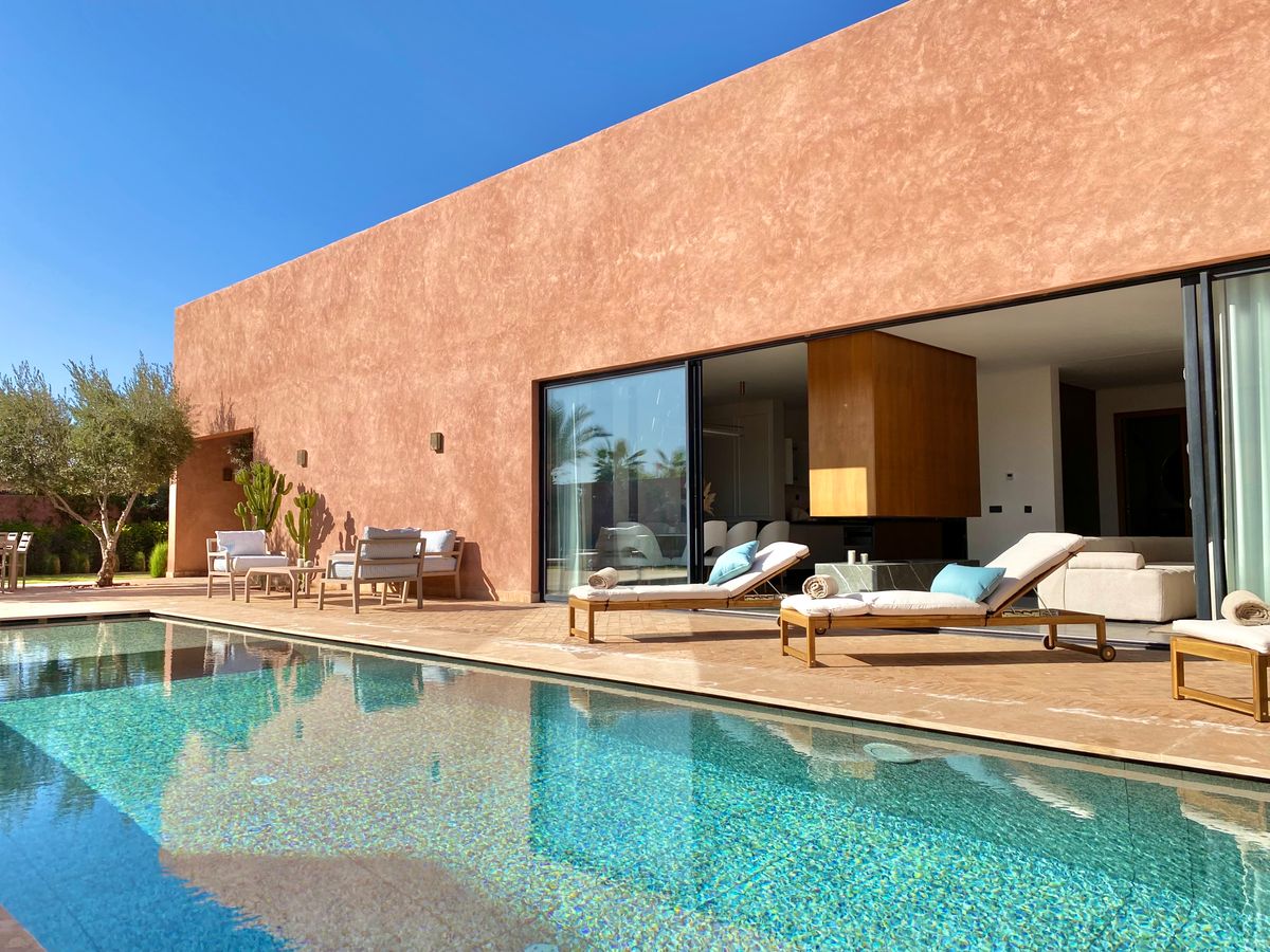Photo de Villa moderne piscine sans vis à vis