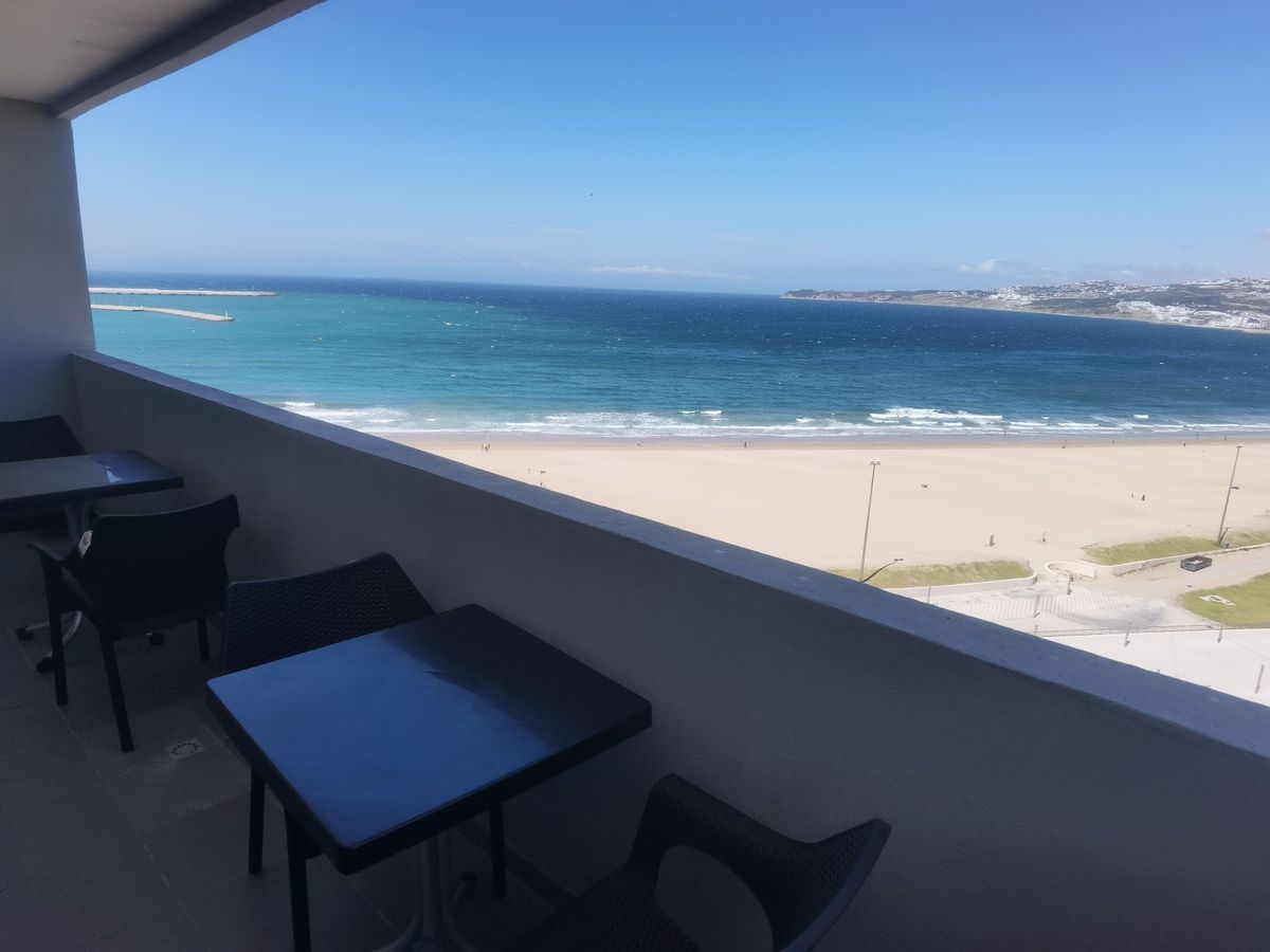 Photo de magnifique apparemment vue panoramique mer  tanger 
