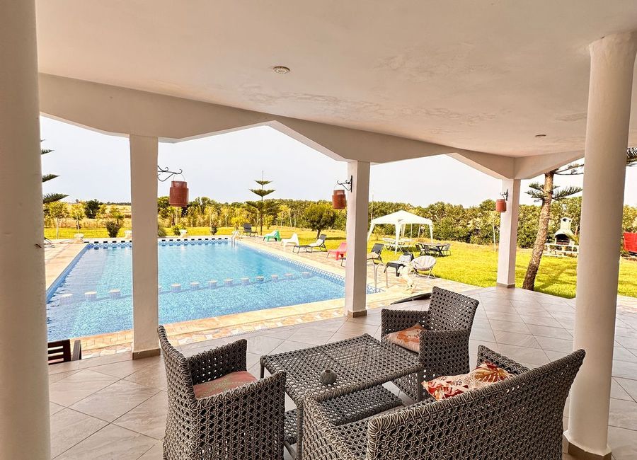 Photo 3 de très jolie ferme Avec grand piscine totalement privée 
