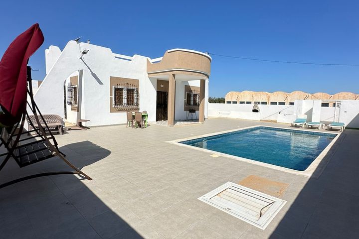 villa omayma