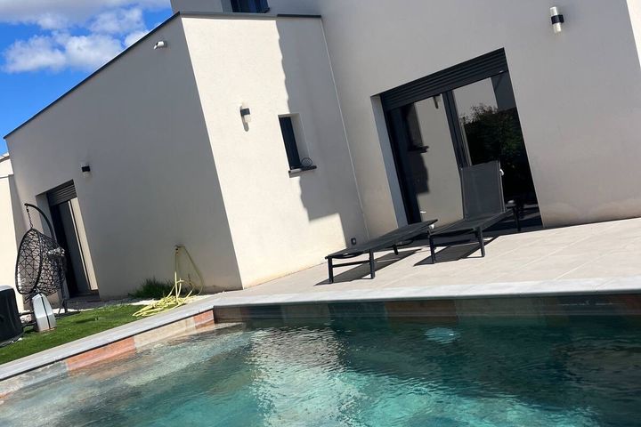 Villa familiale à louer – Séjour détente et confort