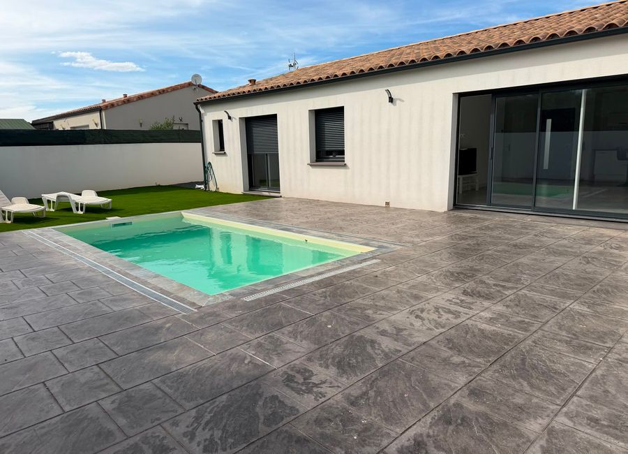 Photo 1 de villa avec piscine sans vis a vis de 110m2
