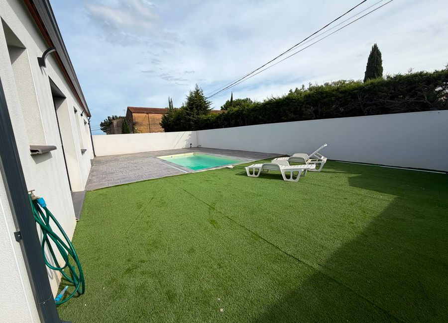 Photo 2 de villa avec piscine sans vis a vis de 110m2