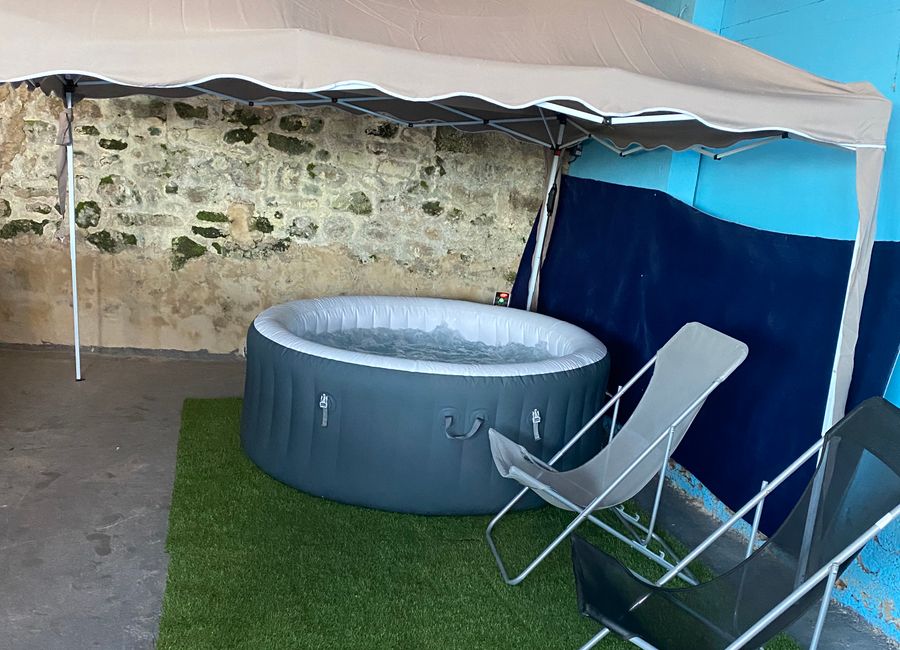 Photo 3 de maison gîte familial de vacance piscine chauffée et jacuzzi pas chère 