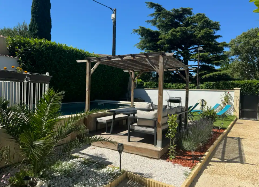 Photo 1 de Logement 47m2 indépendant spa piscine privatisé