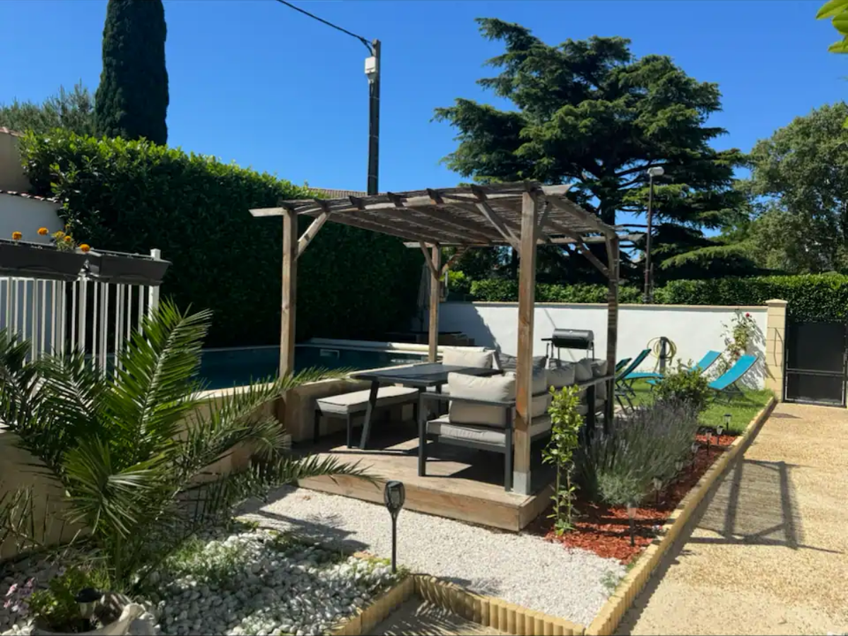 Photo de Logement 47m2 indépendant spa piscine privatisé