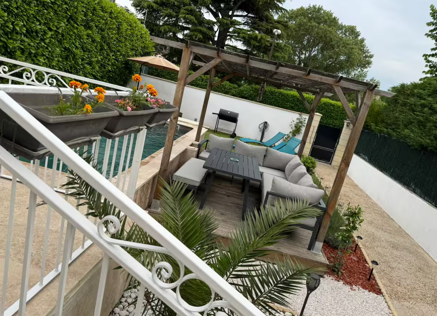 Photo 2 de Logement 47m2 indépendant spa piscine privatisé