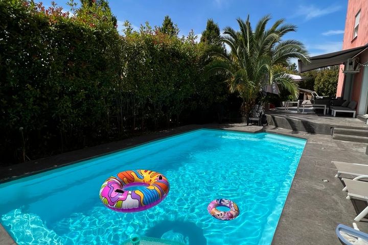 belle villa avec piscine et jacuzzi proche de la mer