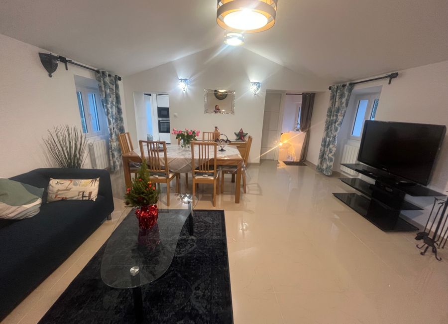 Photo 3 de Haut de villa 95 m2, 3 chambres 