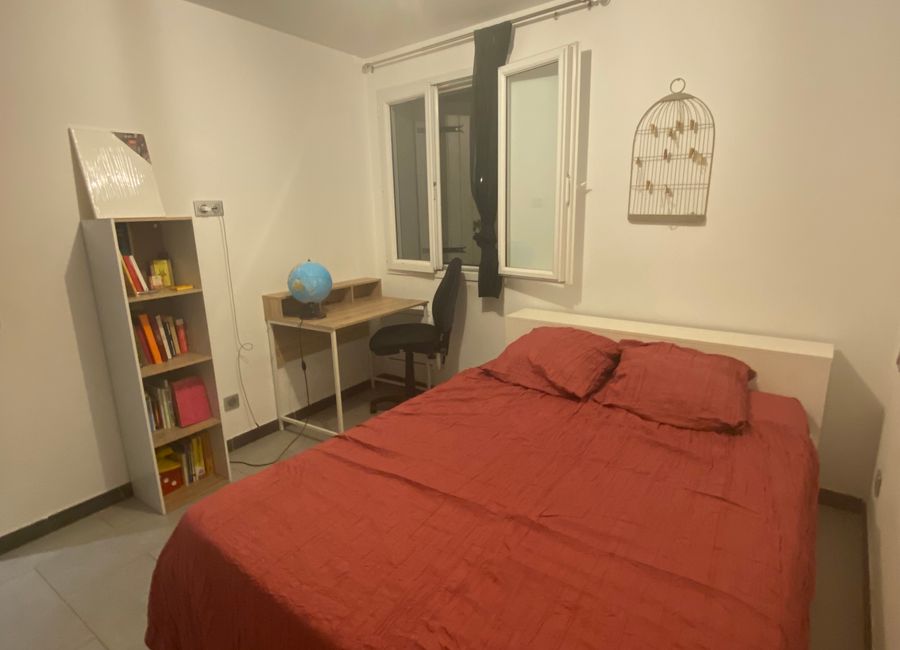 Photo 1 de Maison avec petite piscine dans le Var