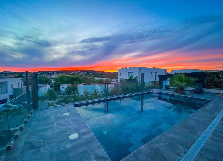 Photo 2 de 📍 Villa de standing avec piscine  – Vue panoramique – Proche Montpellier