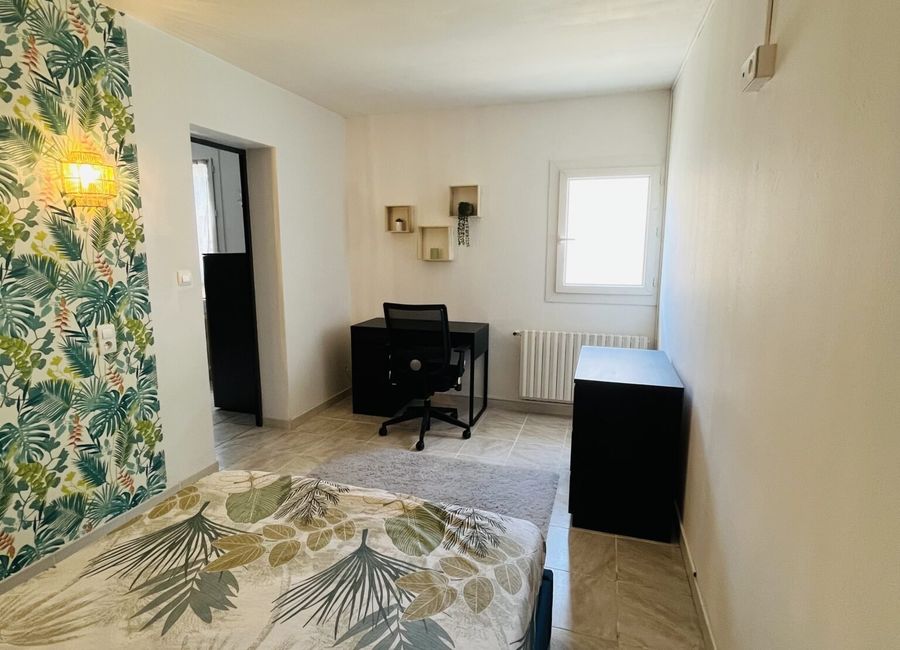Photo 2 de Appartement en rez-de-chaussée de villa