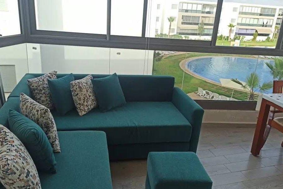 Photo 2 de Apparemment cozy vue sur piscine