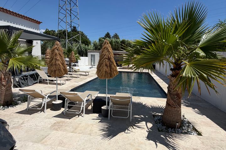 Villa avec piscine sans vis à vis