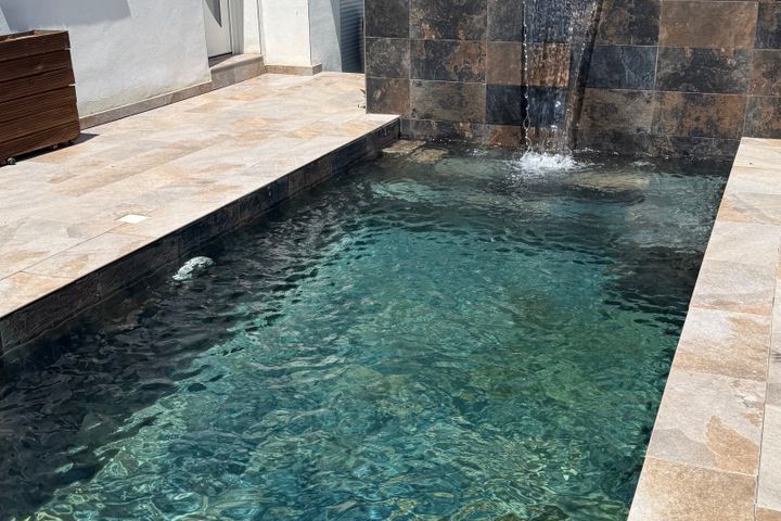 VILLA PLEIN SUD / 4 chambres / piscines extérieures