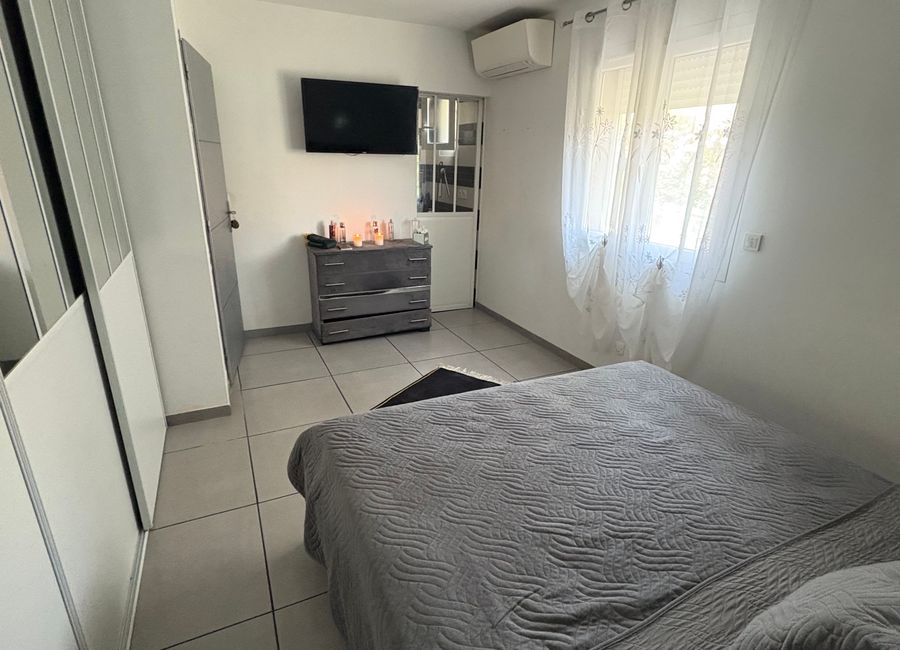 Photo 3 de 🛏️ Suite parentale tout confort dans maison avec piscine