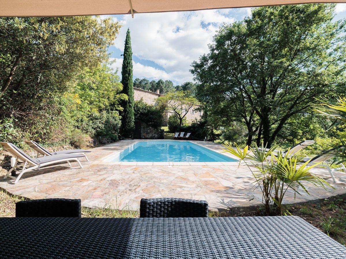 Photo de Bastide piscine Ardèche 14 personnes