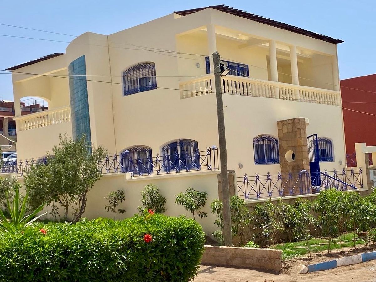 Photo de Villa Balnéaire en bord de mer à 200 mètre de la plage 