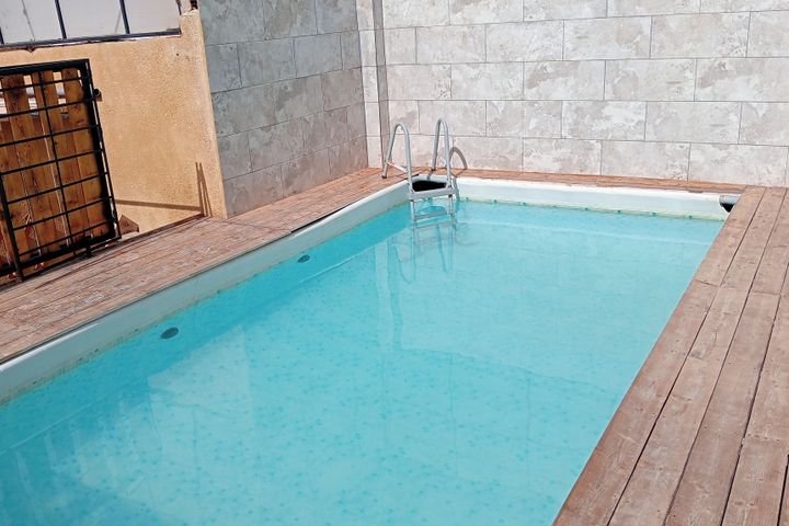Mostaganem niveau de villa avec piscine privée