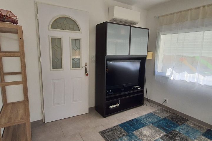 Loue appartement dans villa