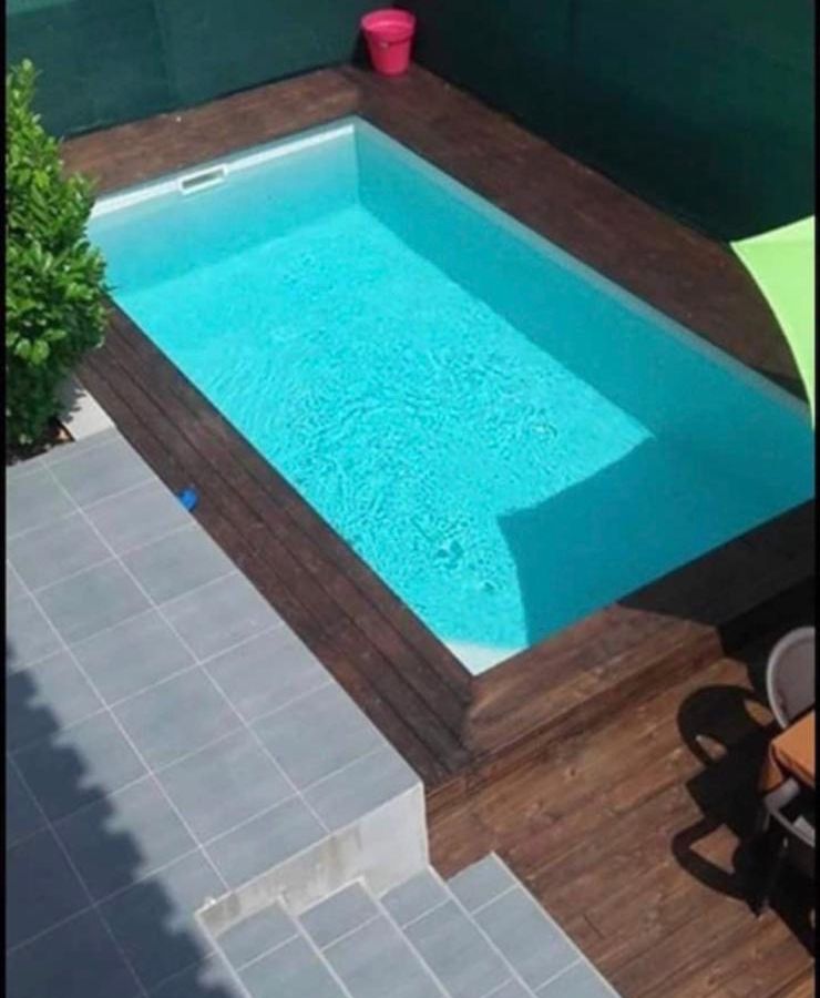 Photo de Villa piscine à 15mn des plages 