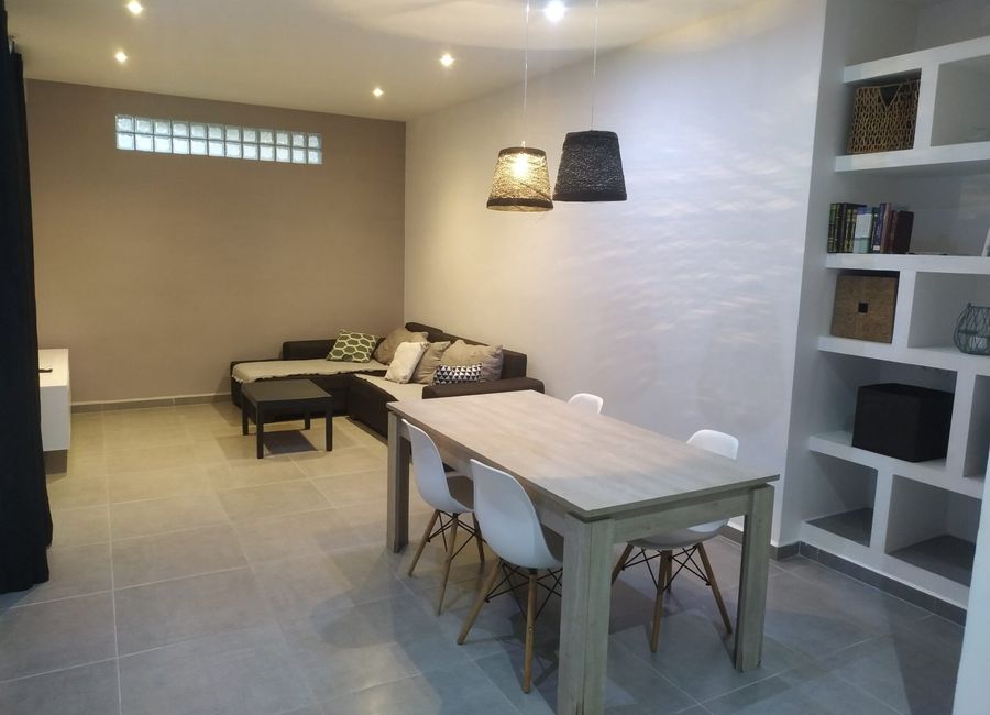 Photo 2 de Niveau de villa F3 +piscines semi couverte et chauffée