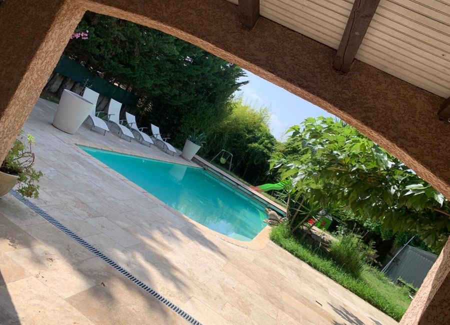 Photo 1 de Maison familiale avec piscine privée (Lunel) 